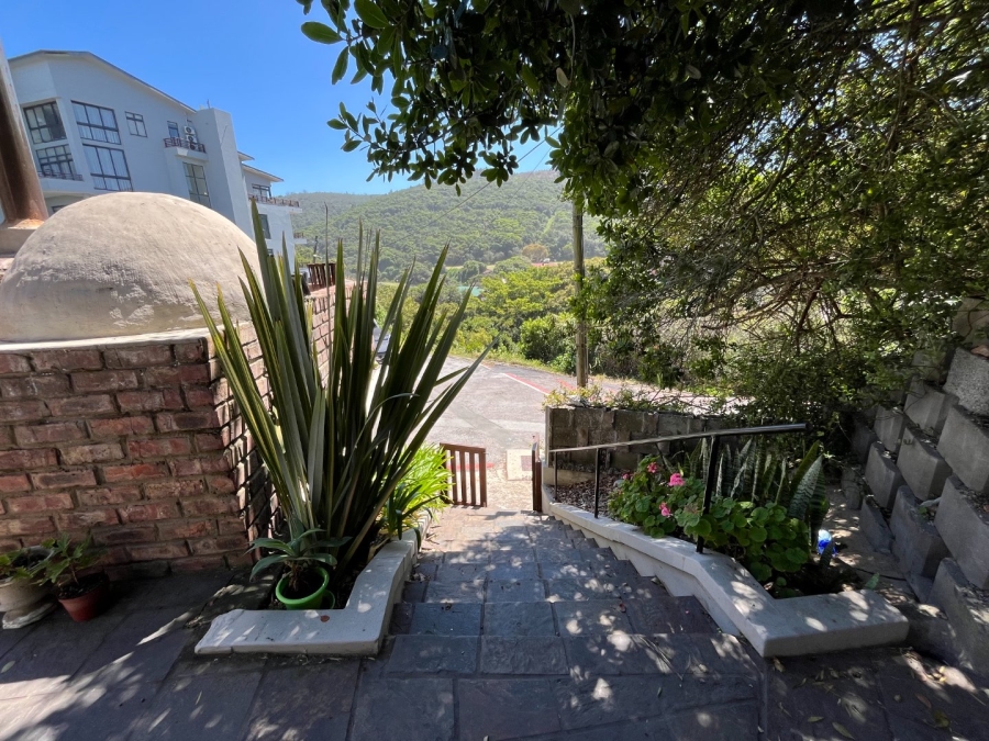 3 Bedroom Property for Sale in Herolds Bay Western Cape